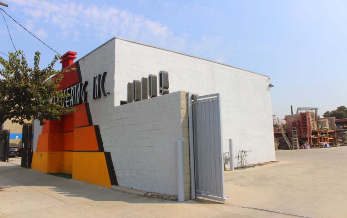 10108 SAN FERNANDO RD., PACOIMA, California 