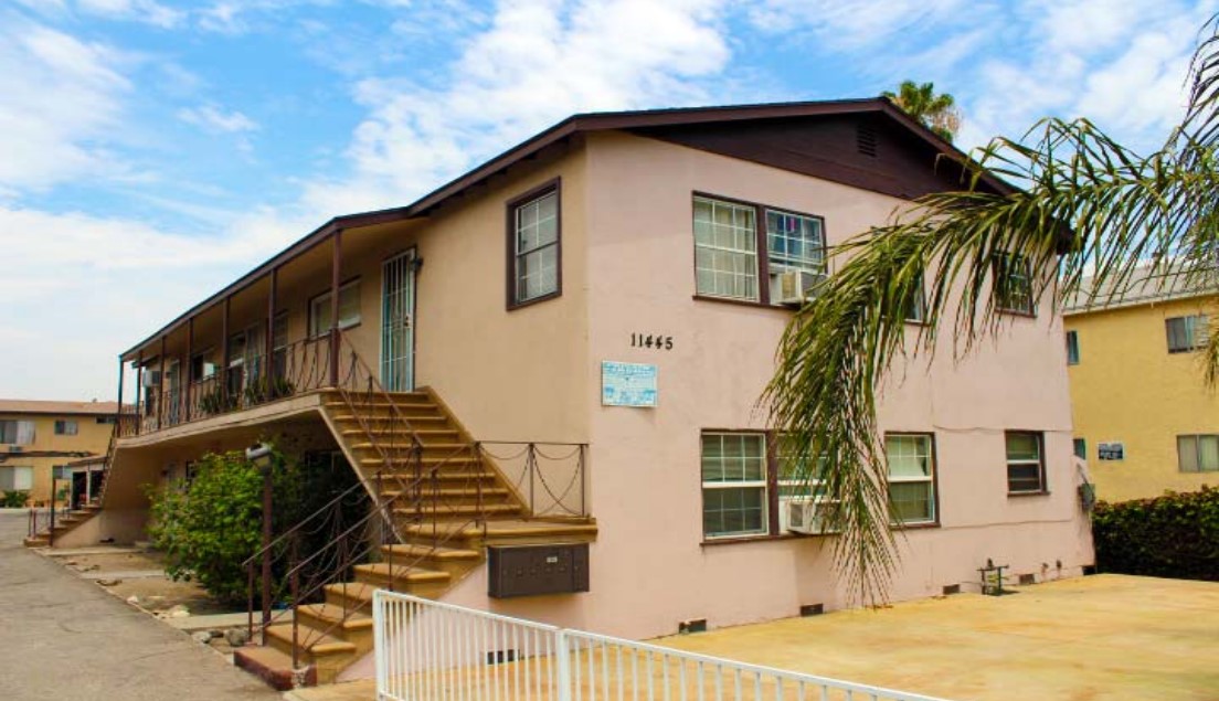 11445 OXNARD ST., NORTH HOLLYWOOD, California 