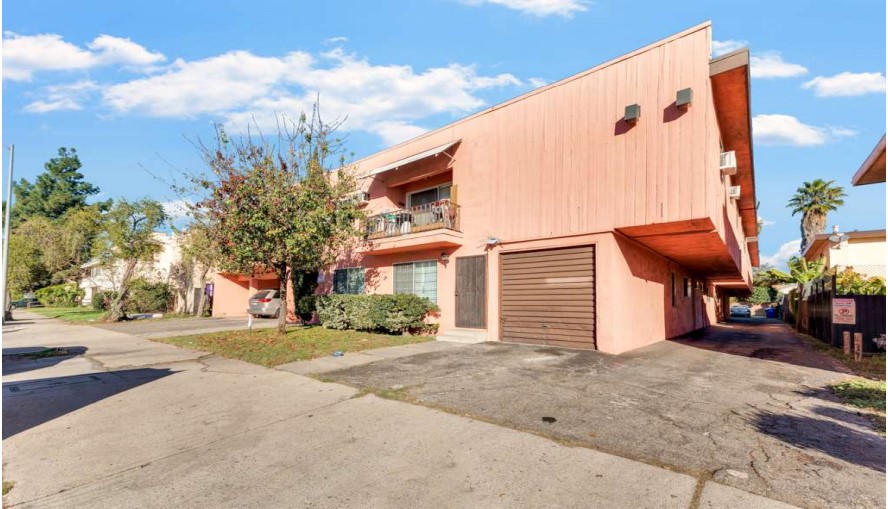 14011 SHERMAN WAY, VAN NUYS, California 