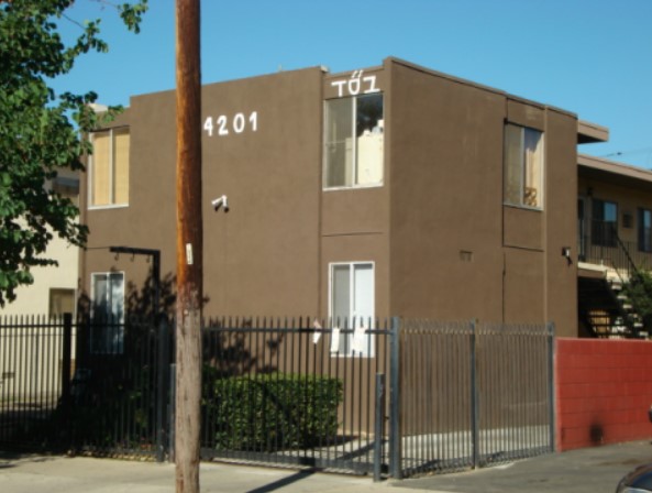 14201 DELANO STREET, VAN NUYS, California 