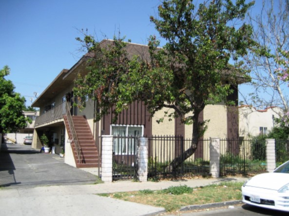 14223 DELANO STREET, VAN NUYS, California 