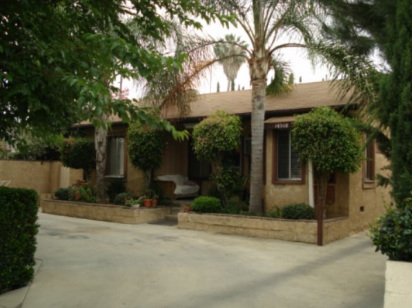 14308  TIARA STREET, VAN NUYS, California 