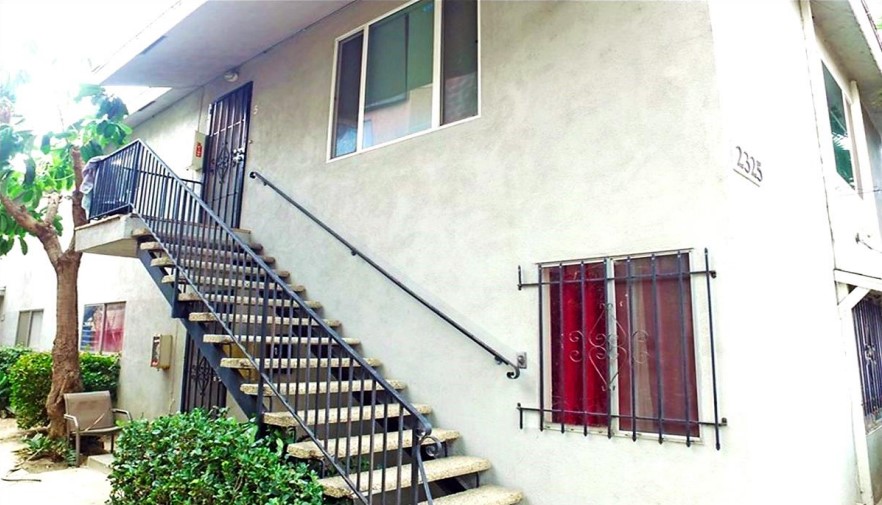 254 W. TUJUNGA AVE, BURBANK, California 