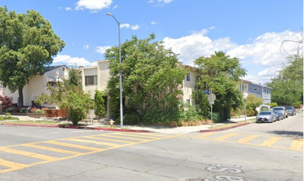 5902 TUJUNGA AVE., NORTH HOLLYWOOD, California 