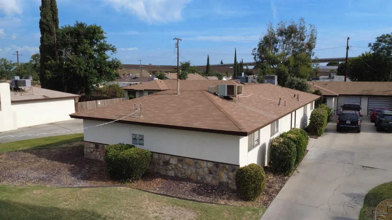 3408-3416 Terrace Way, Bakersfield, California 93309