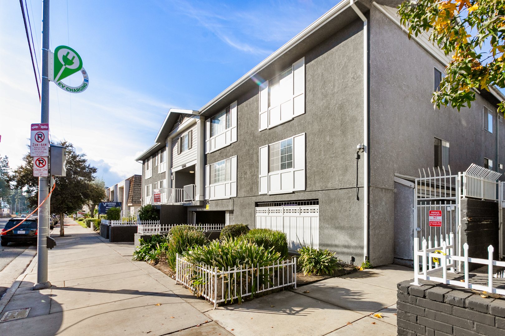 6643 Haskell Ave, Van Nuys, California 91406