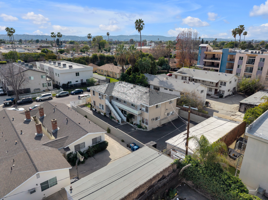 13617 Leadwell St, Van Nuys, California 91405