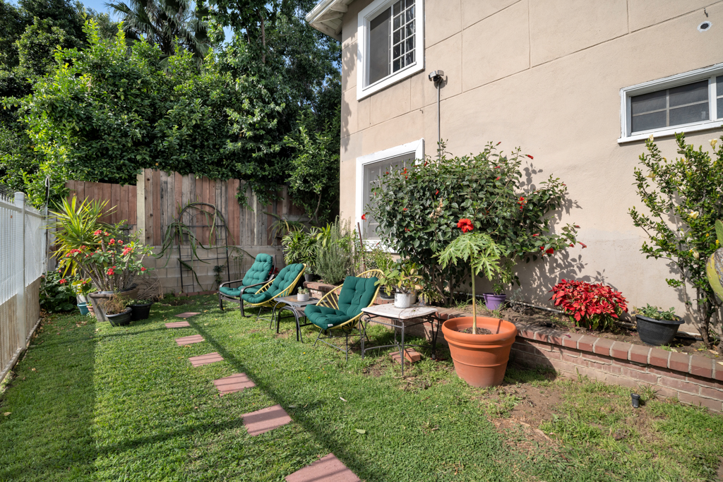 13617 Leadwell St, Van Nuys, California 91405