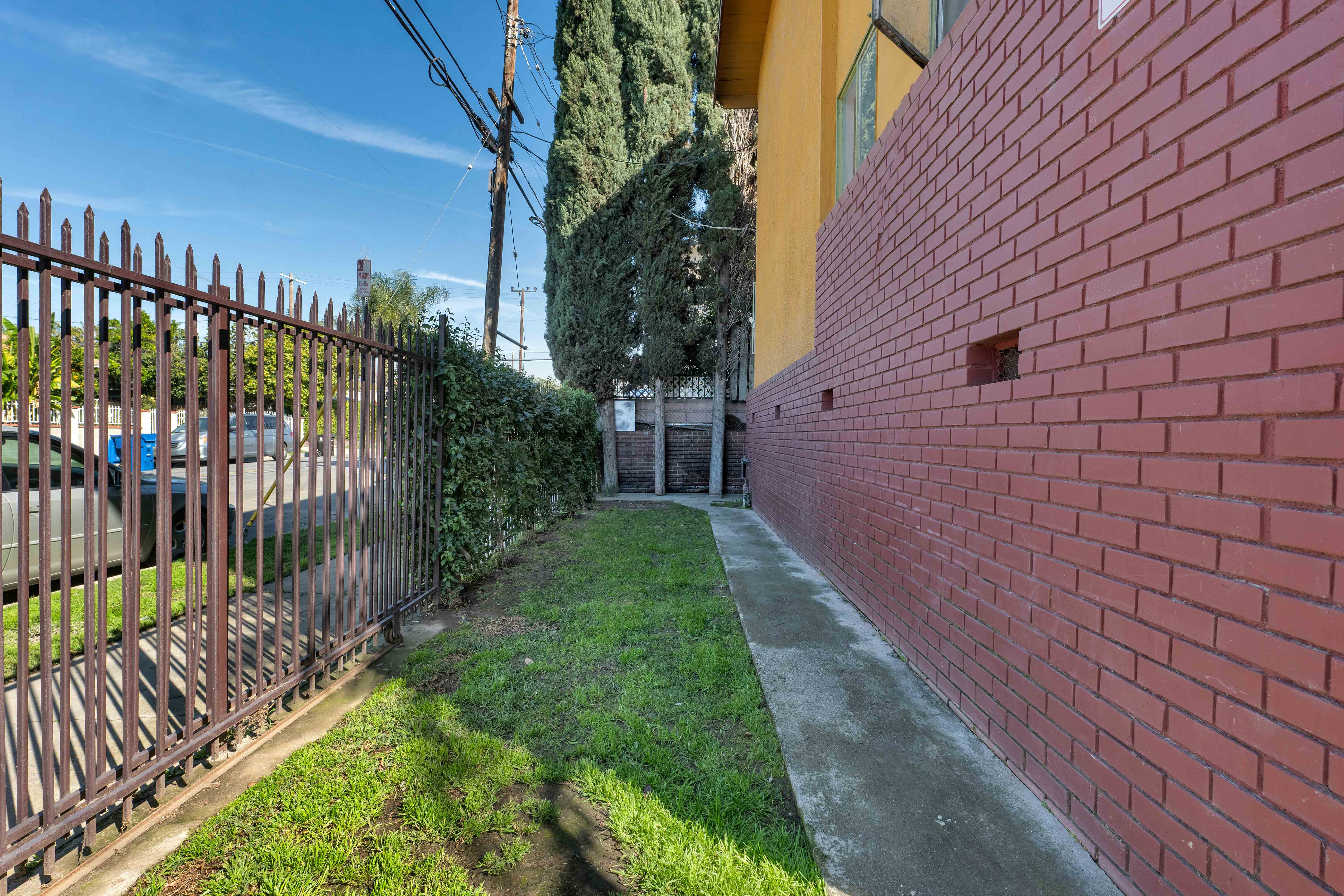 4052 Chevy Chase Dr, Los Angeles, California 90039