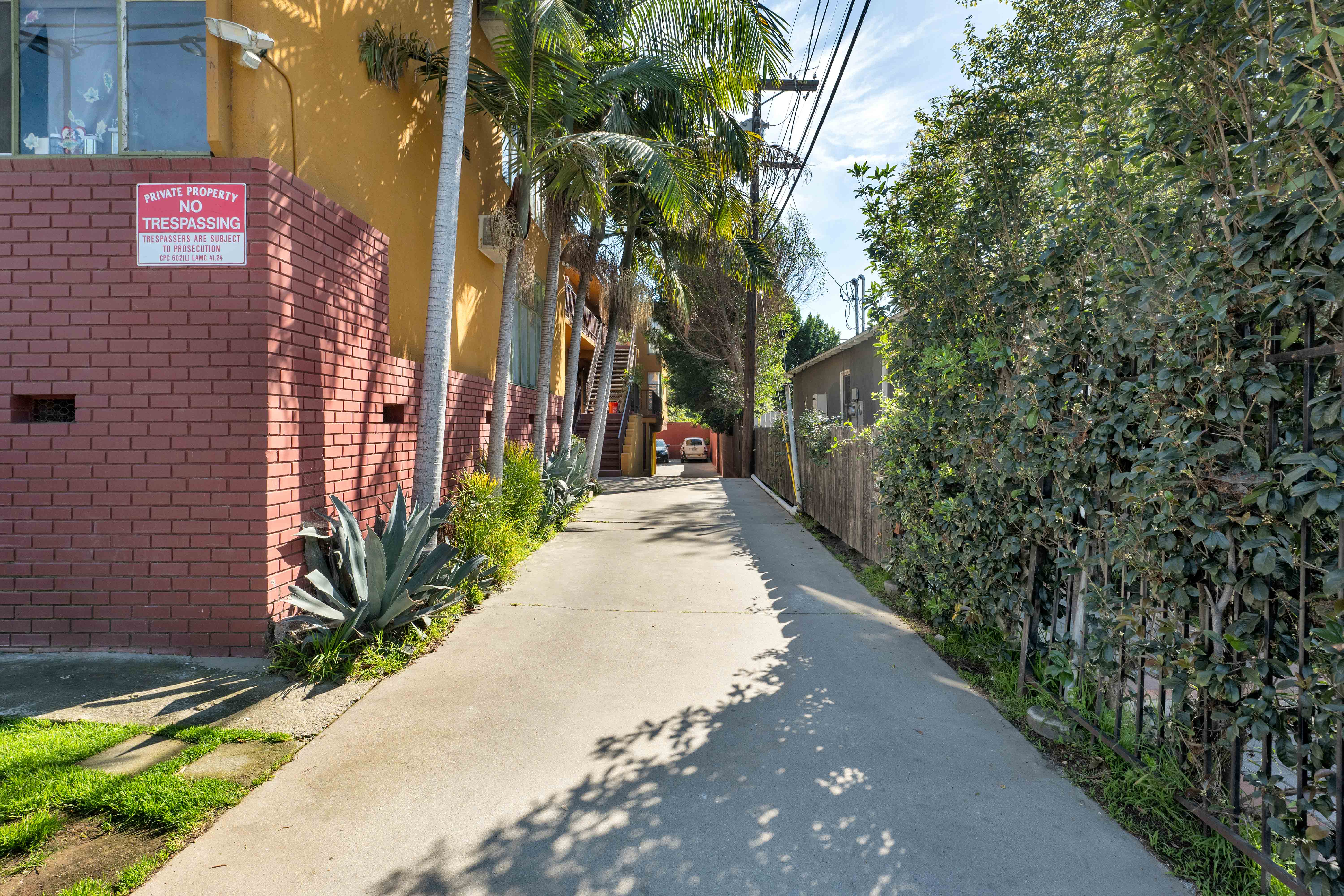 4052 Chevy Chase Dr, Los Angeles, California 90039