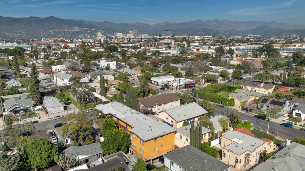 4052 Chevy Chase Dr, Los Angeles, California 90039