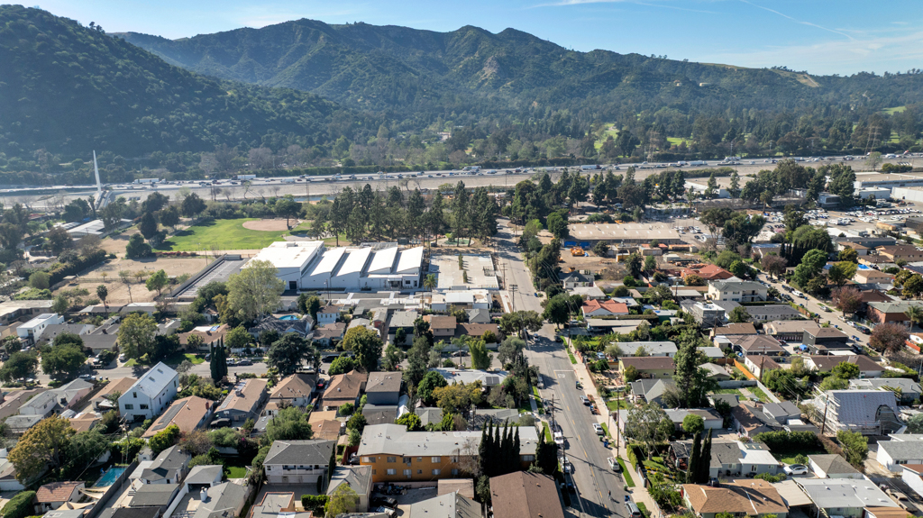 4052 Chevy Chase Dr, Los Angeles, California 90039