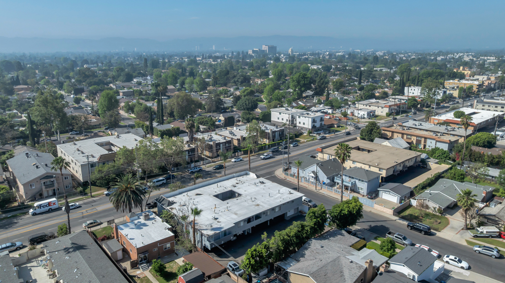 13825 Vanowen St, Van Nuys, California 91405