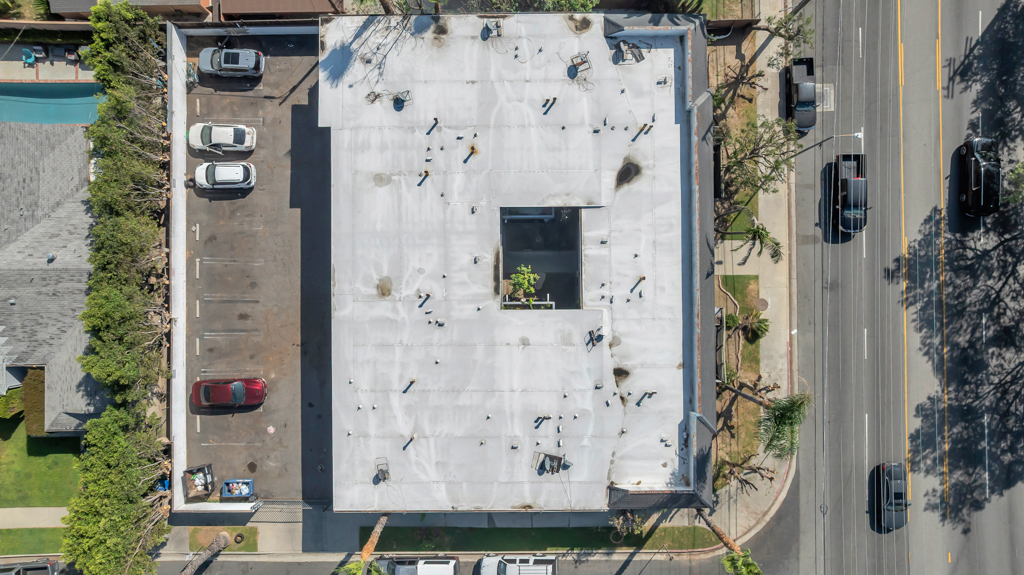 13825 Vanowen St, Van Nuys, California 91405