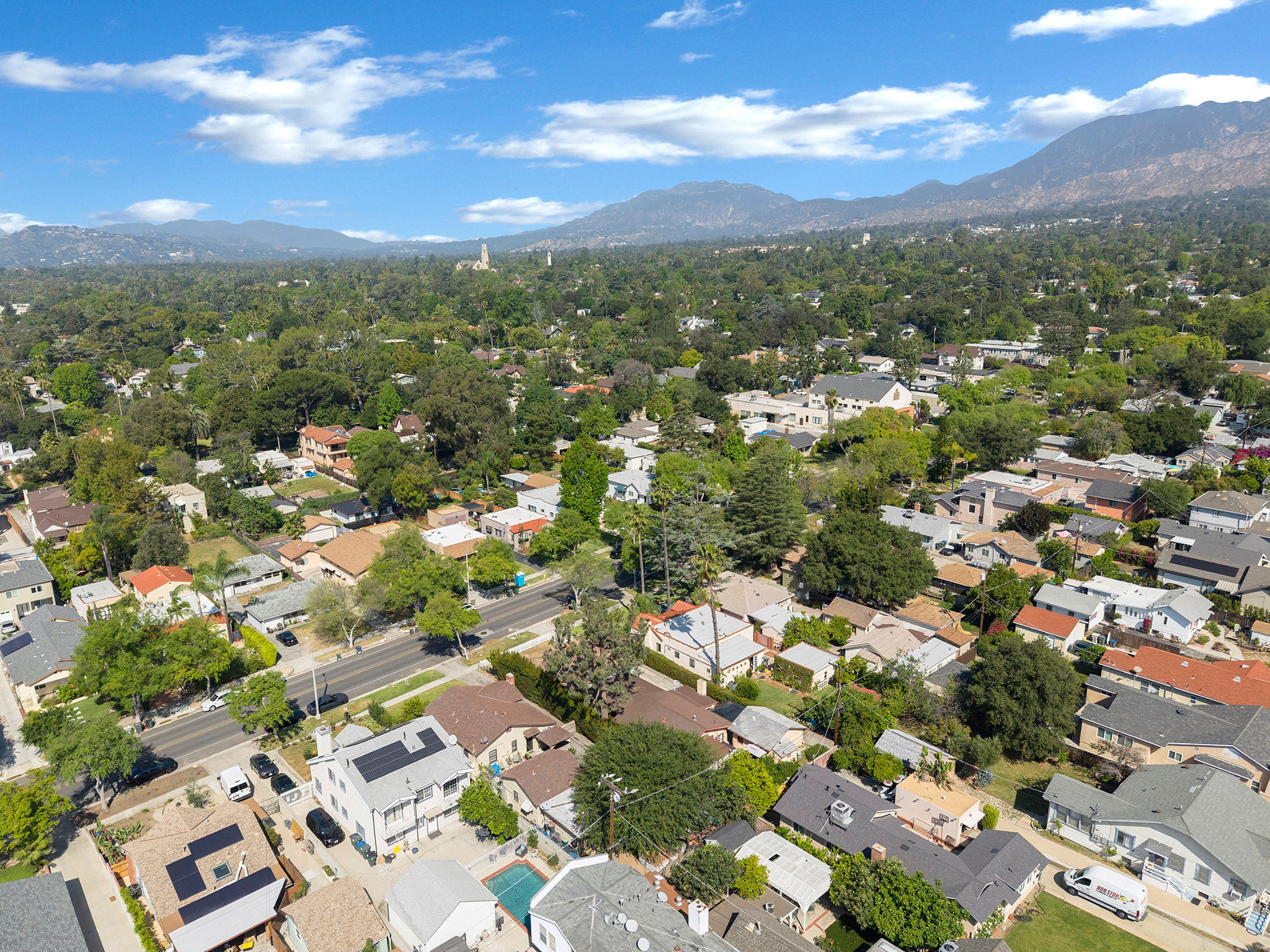 1428  N Hill Ave, Pasadena, California 91104