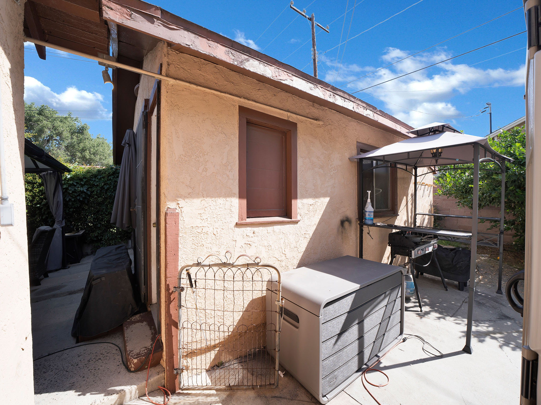 1428  N Hill Ave, Pasadena, California 91104